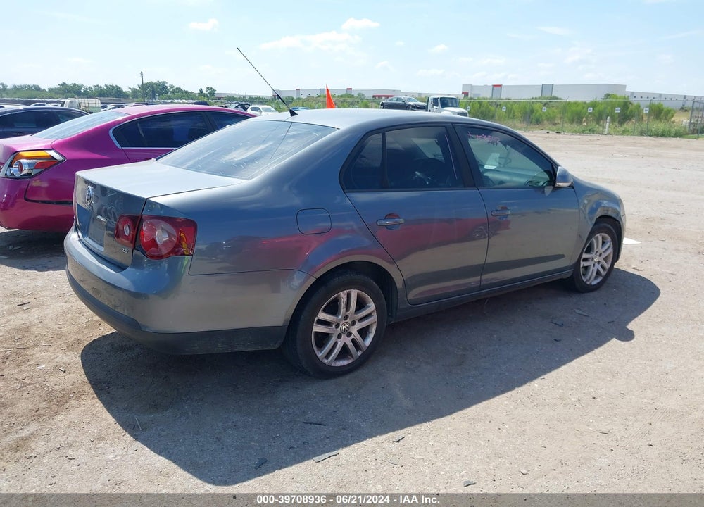 2008 VOLKSWAGEN JETTA S VIN: 3VWJM71K88M151207