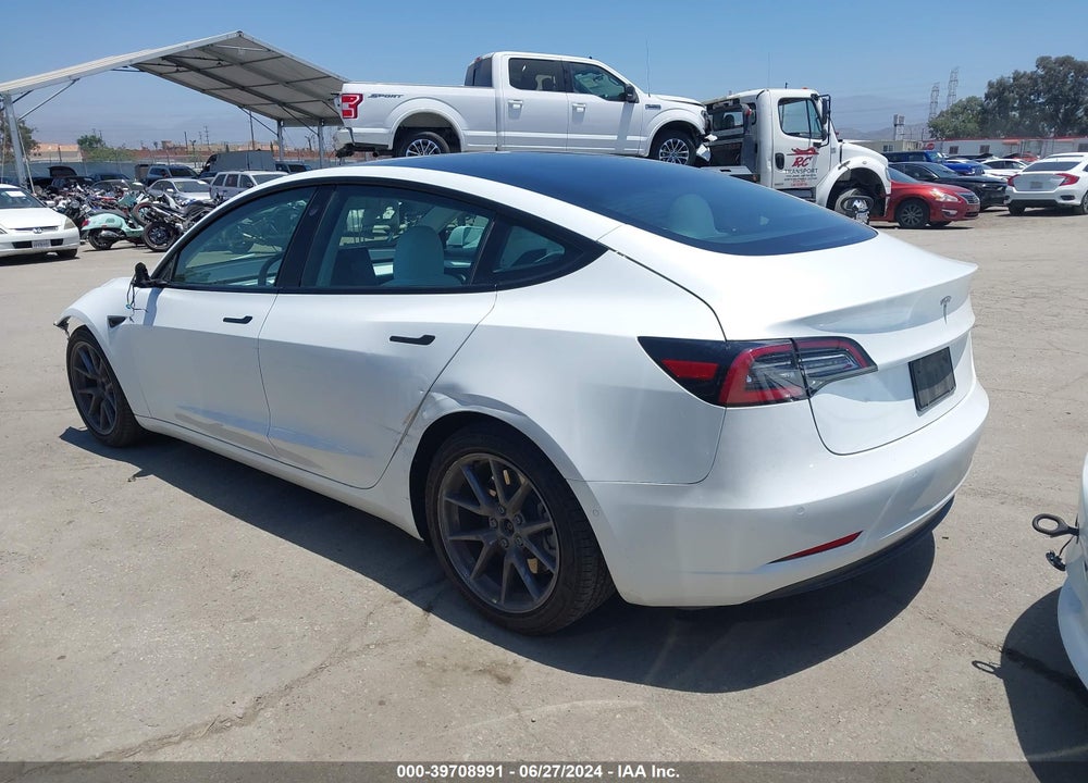 2021 TESLA MODEL 3 STANDARD RANGE PLUS REAR-WHEEL DRIVE VIN: 5YJ3E1EA9MF098023