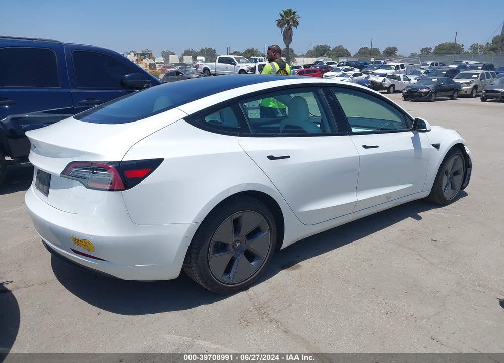 2021 TESLA MODEL 3 STANDARD RANGE PLUS REAR-WHEEL DRIVE VIN: 5YJ3E1EA9MF098023