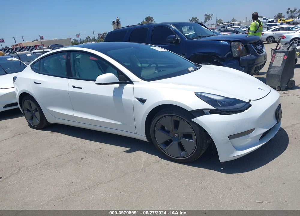 2021 TESLA MODEL 3 STANDARD RANGE PLUS REAR-WHEEL DRIVE VIN: 5YJ3E1EA9MF098023