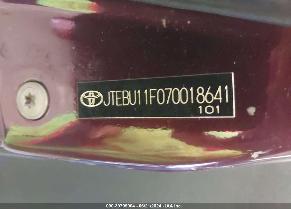 2007 TOYOTA FJ CRUISER VIN: JTEBU11F070018641