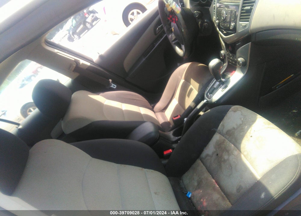 2016 CHEVROLET CRUZE LIMITED LS AUTO VIN: 1G1PC5SG4G7145470