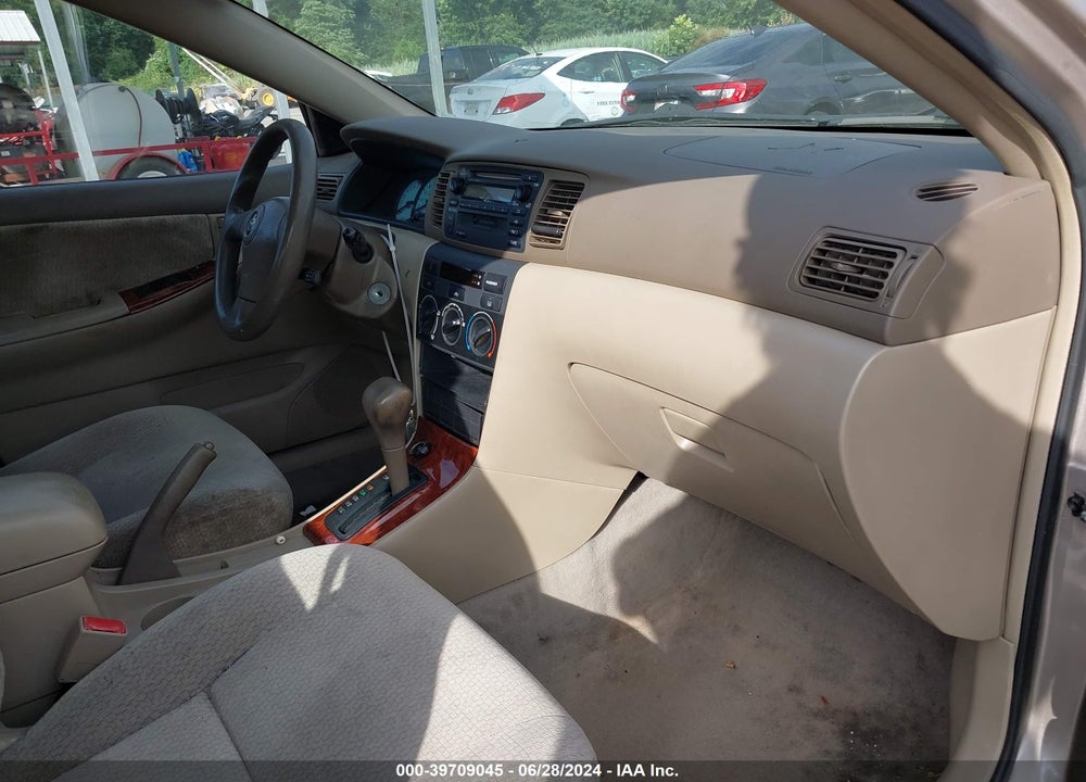2003 TOYOTA COROLLA LE VIN: 2T1BR32E73C097779