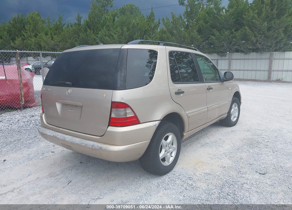 2001 MERCEDES-BENZ ML 320 VIN: 4JGAB54E71A241157