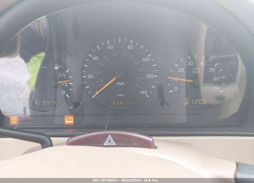 2001 MERCEDES-BENZ ML 320 VIN: 4JGAB54E71A241157