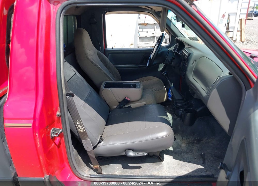 2001 FORD RANGER XL/XLT VIN: 1FTYR10C71TA40942