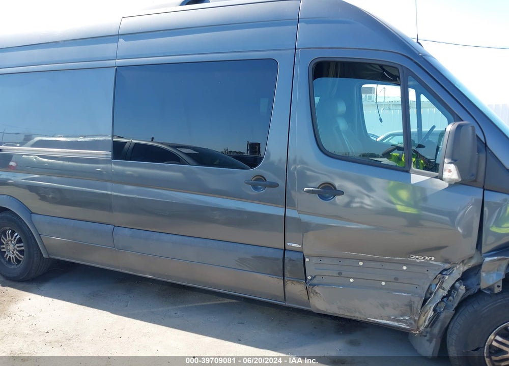 2011 MERCEDES-BENZ SPRINTER 2500 HIGH ROOF VIN: WD4PE8CC4B5581003