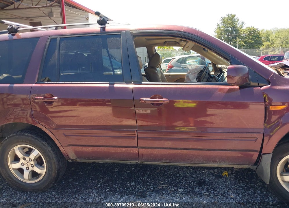 2008 HONDA PILOT EX-L VIN: 5FNYF18738B040188