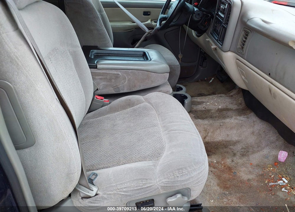 2002 CHEVROLET SUBURBAN 1500 LS VIN: 1GNEC16Z02J316592