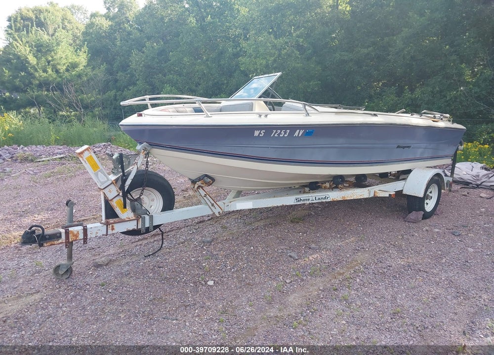 1985 STINGRAY SUPER SPORT BOAT W/TRAILER VIN: PNYA4878B585
