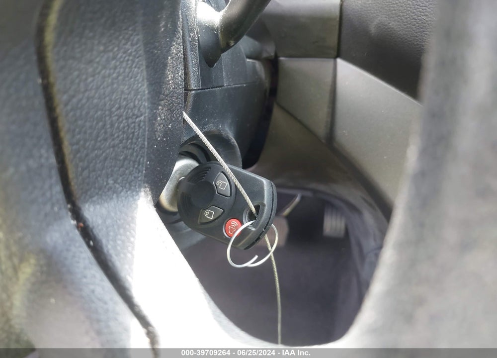 2015 FORD ESCAPE S VIN: 1FMCU0F70FUB47258
