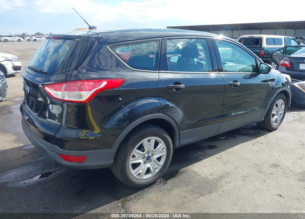 2015 FORD ESCAPE S VIN: 1FMCU0F70FUB47258