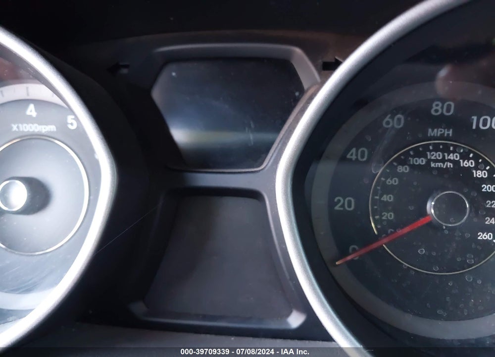 2013 HYUNDAI ELANTRA GLS VIN: KMHDH4AE7DU514790