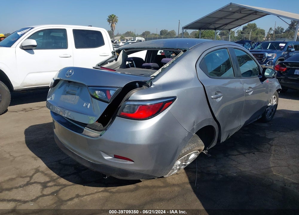 2016 SCION IA VIN: 3MYDLBZV3GY113753