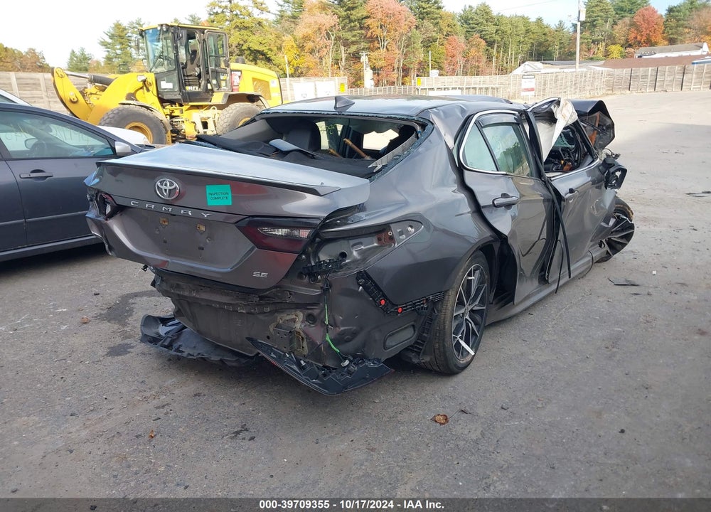 2021 TOYOTA CAMRY SE VIN: 4T1G11AK6MU444558