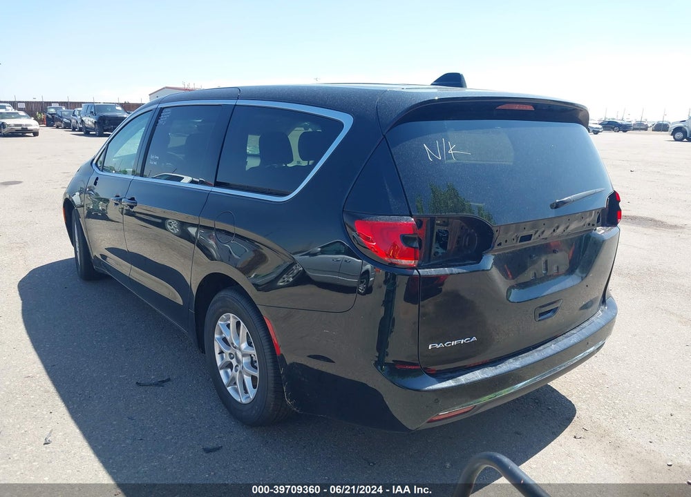 2024 CHRYSLER PACIFICA TOURING L VIN: 2C4RC1BG4RR128792
