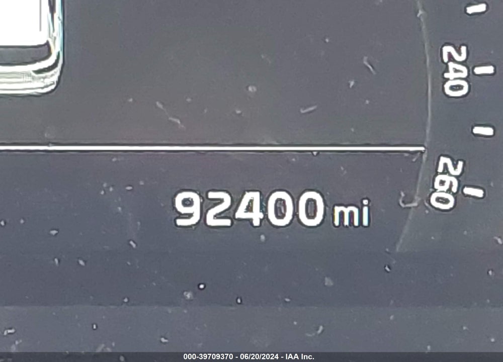 2019 KIA SORENTO 3.3L EX VIN: 5XYPHDA50KG465898