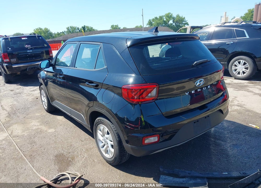 2021 HYUNDAI VENUE SE VIN: KMHRB8A35MU067678