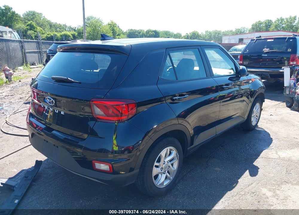 2021 HYUNDAI VENUE SE VIN: KMHRB8A35MU067678