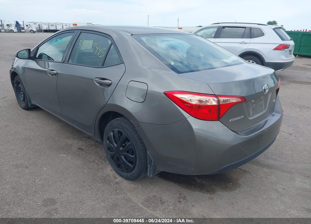 2017 TOYOTA COROLLA LE VIN: 5YFBURHE9HP724353