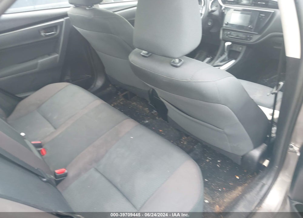 2017 TOYOTA COROLLA LE VIN: 5YFBURHE9HP724353