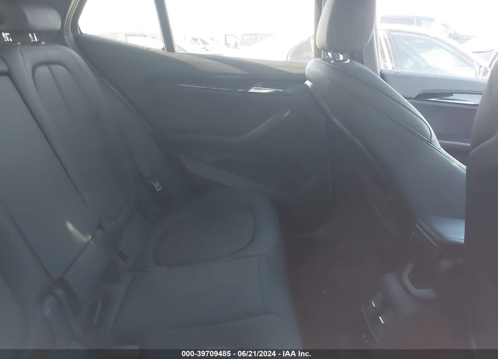 2018 BMW X2 XDRIVE28I VIN: WBXYJ5C34JEF81886