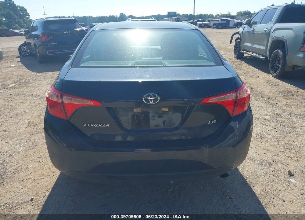 2019 TOYOTA COROLLA LE VIN: 5YFBURHE2KP945462