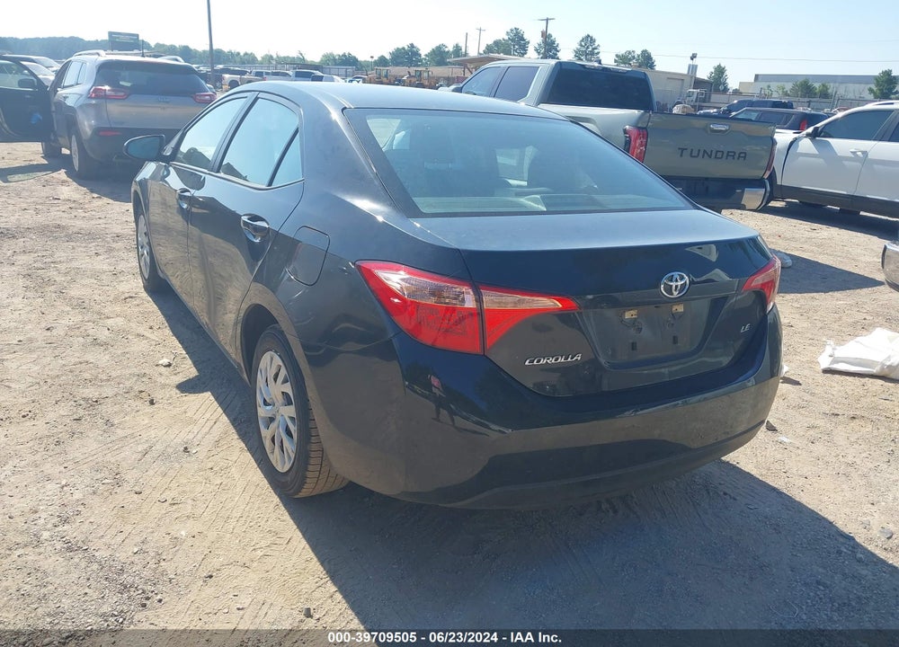 2019 TOYOTA COROLLA LE VIN: 5YFBURHE2KP945462