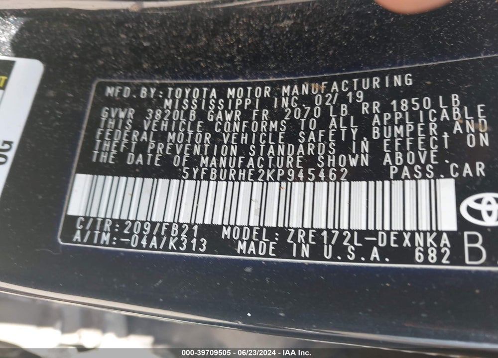 2019 TOYOTA COROLLA LE VIN: 5YFBURHE2KP945462