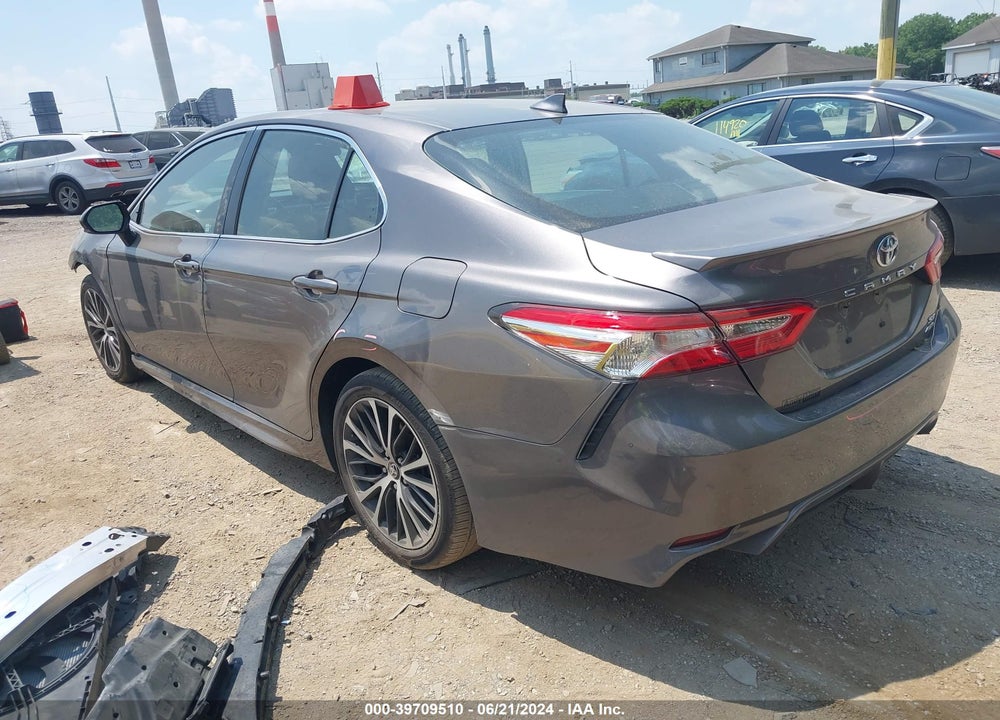 2020 TOYOTA CAMRY SE AWD VIN: 4T1G11BK7LU002160