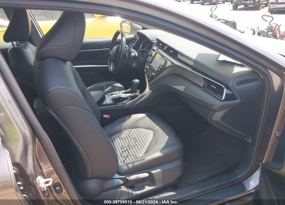 2020 TOYOTA CAMRY SE AWD VIN: 4T1G11BK7LU002160