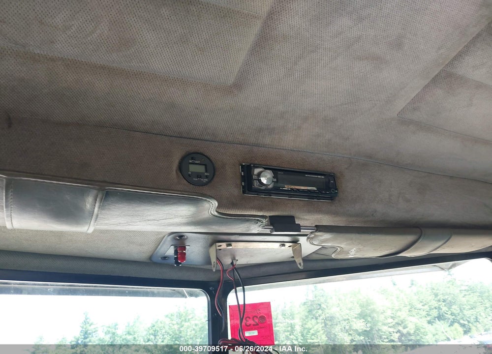 1997 PETERBILT 379 VIN: 1XP5DB9X0VN420016