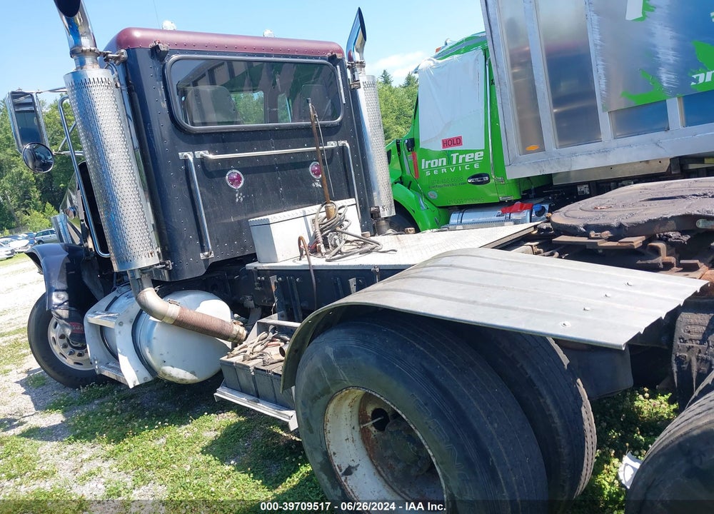 1997 PETERBILT 379 VIN: 1XP5DB9X0VN420016