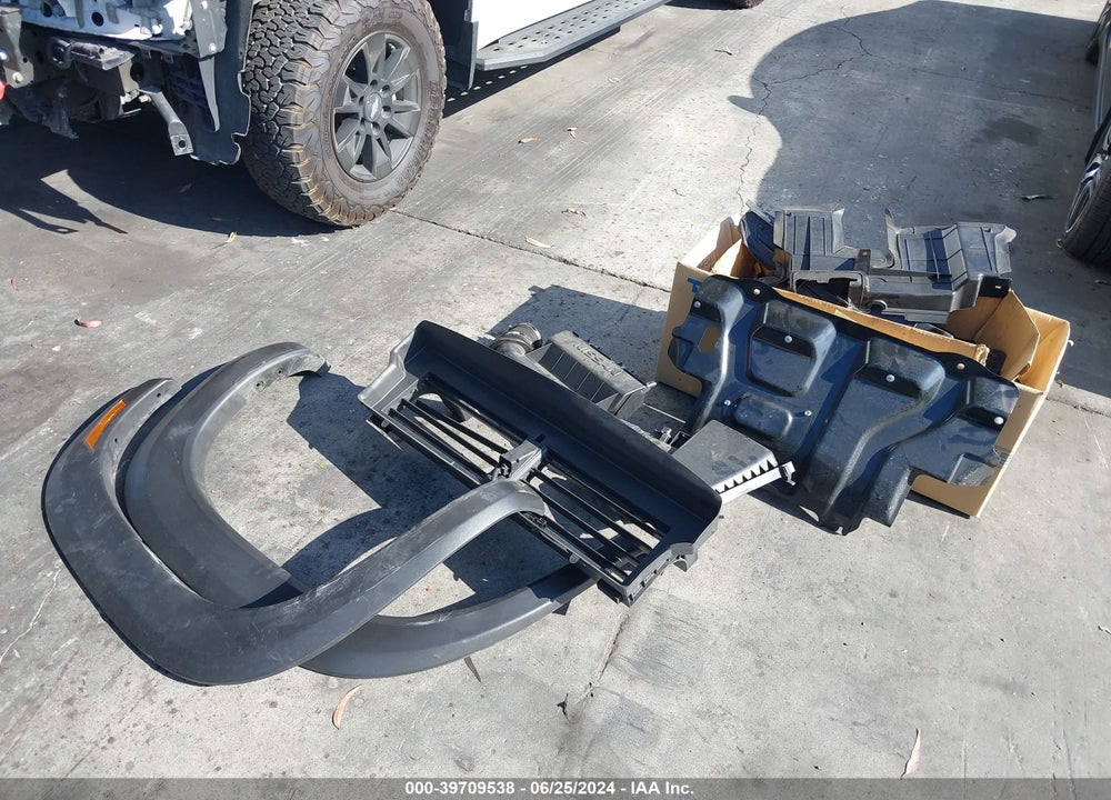 2023 NISSAN FRONTIER PRO-4X 4X4 VIN: 1N6ED1EK8PN661022