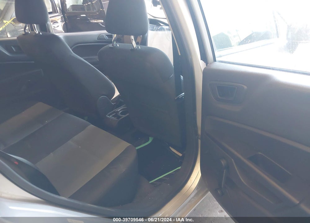 2016 FORD FIESTA S VIN: 3FADP4AJ3GM147339