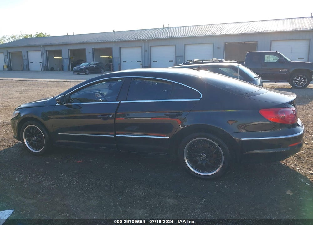 2010 VOLKSWAGEN CC VIN: WVWML7AN4AE526910