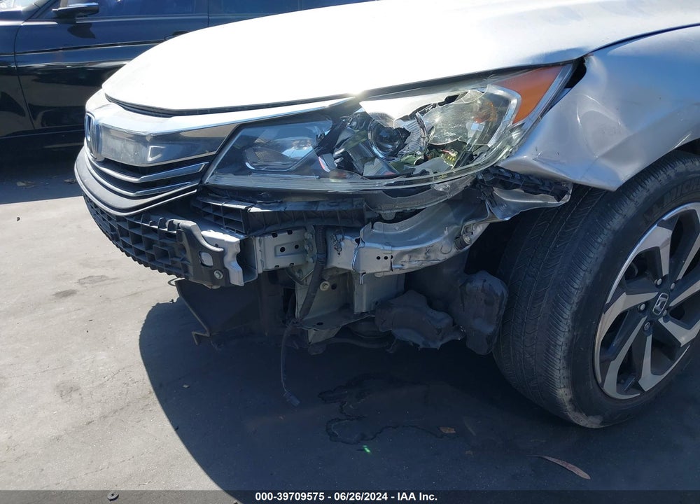 2016 HONDA ACCORD EX VIN: 1HGCR2F78GA135901