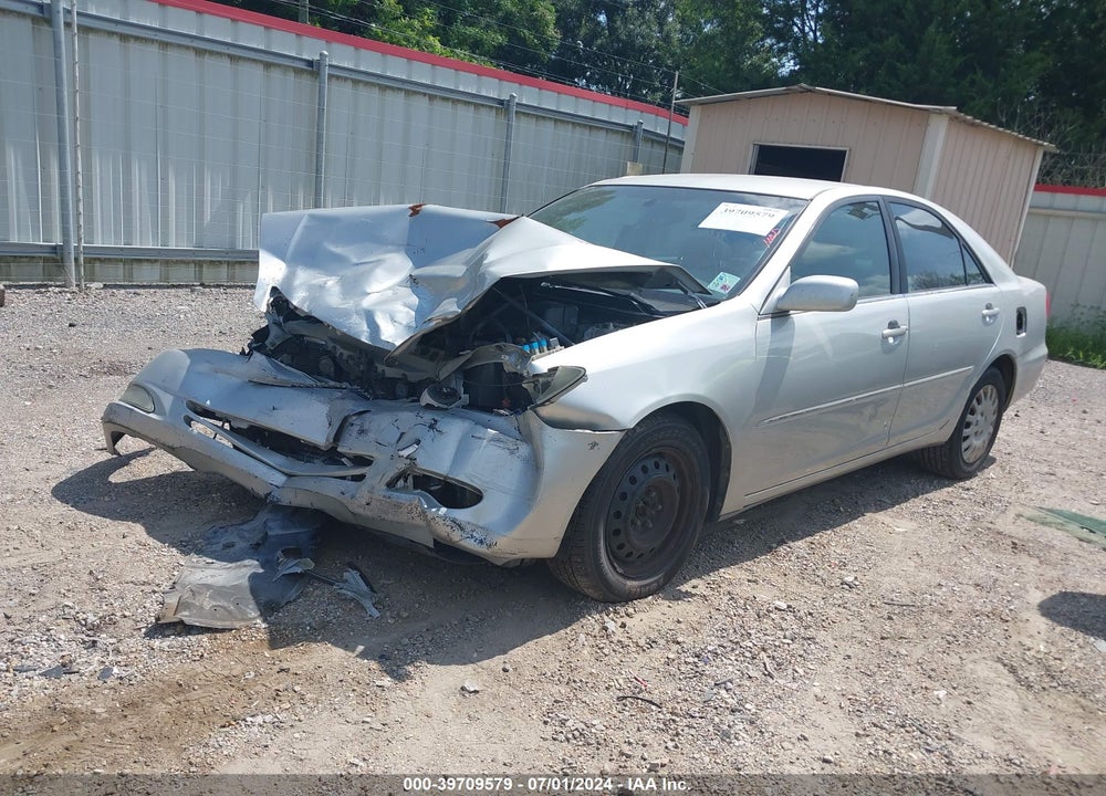 2004 TOYOTA CAMRY XLE VIN: 4T1BE32K34U798286