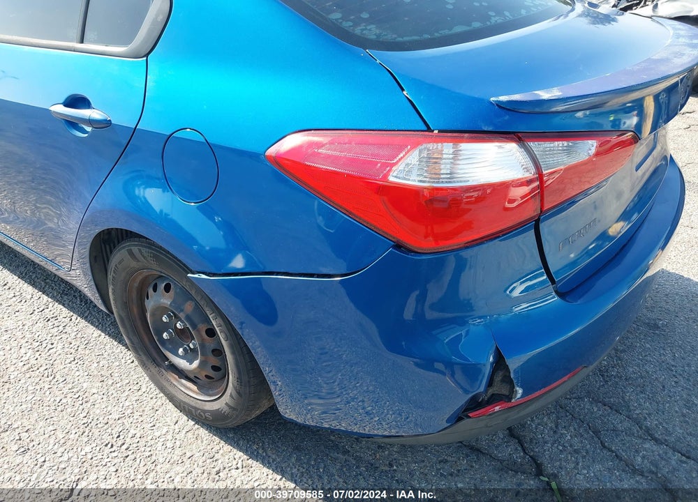 2015 KIA FORTE LX VIN: KNAFX4A69F5295673
