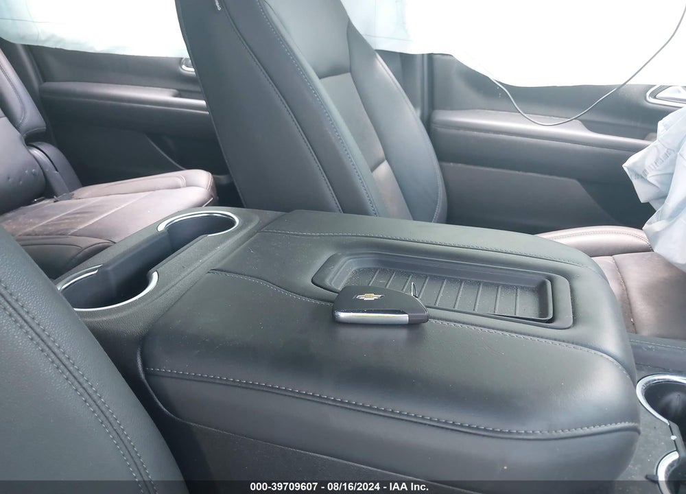2022 CHEVROLET SUBURBAN 2WD LT VIN: 1GNSCCKD7NR260939