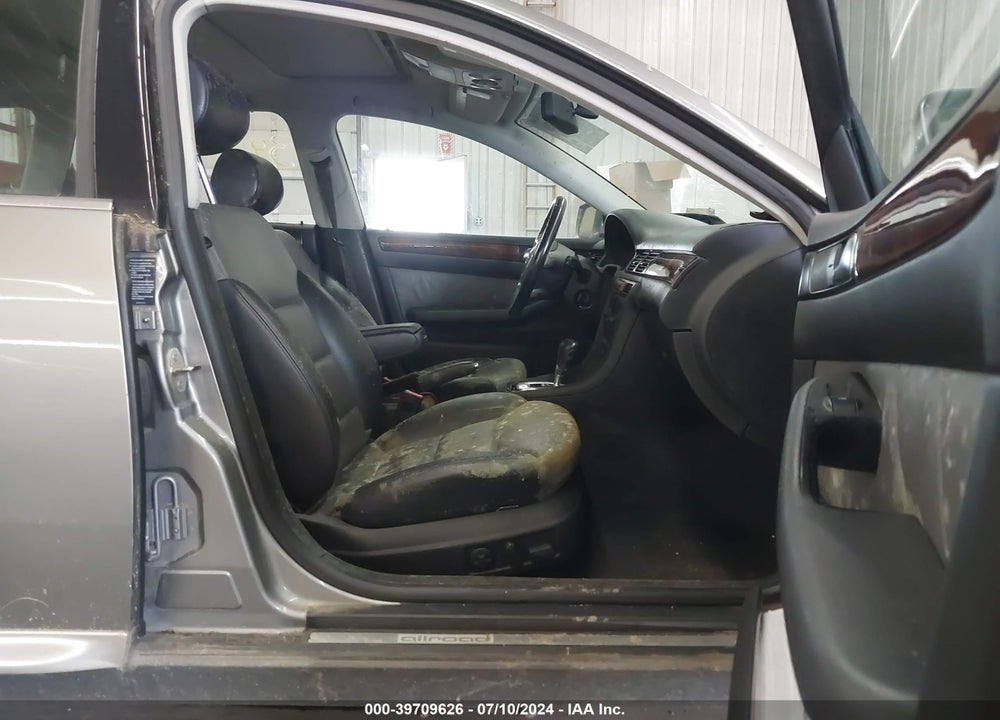 2004 AUDI ALLROAD 2.7T VIN: WA1YD64B44N058881