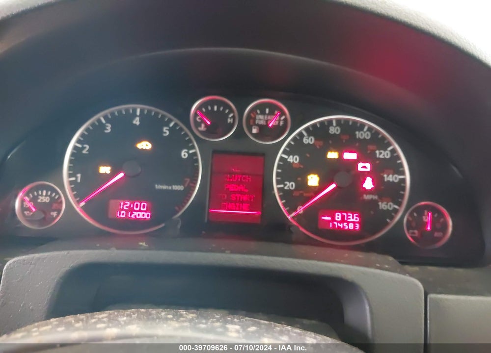 2004 AUDI ALLROAD 2.7T VIN: WA1YD64B44N058881