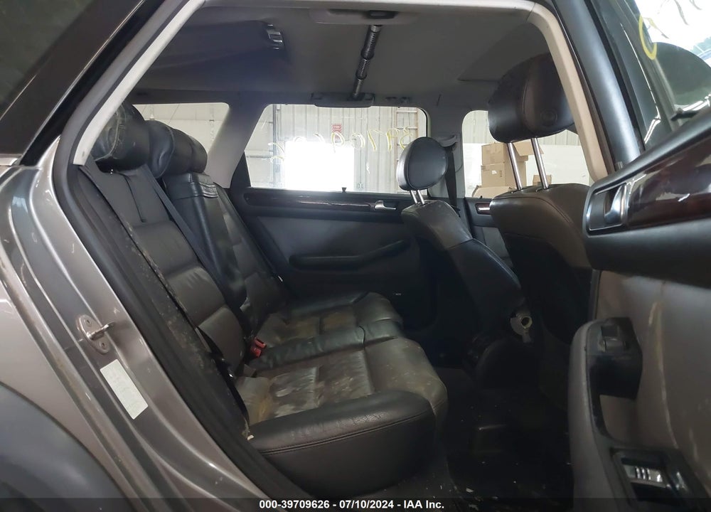 2004 AUDI ALLROAD 2.7T VIN: WA1YD64B44N058881