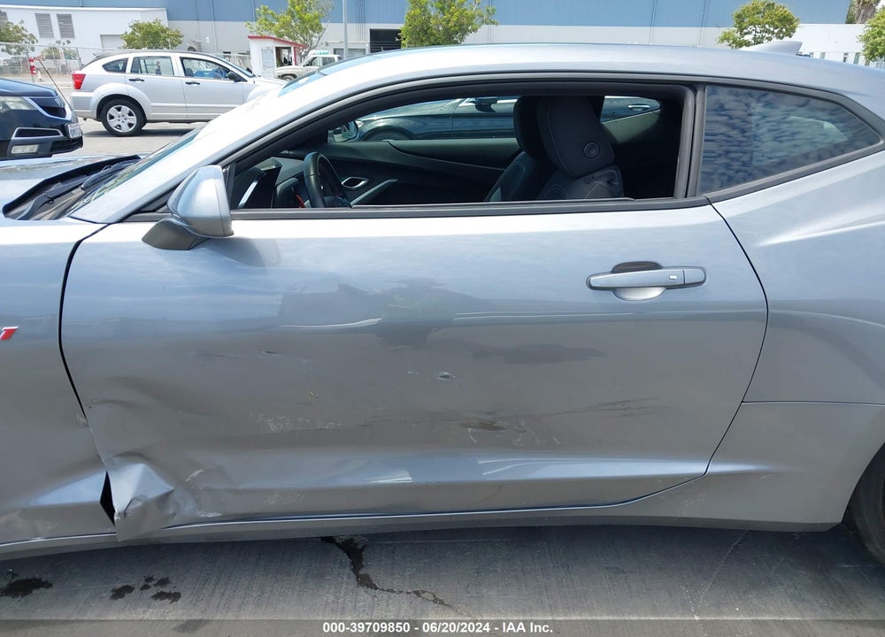 2022 CHEVROLET CAMARO RWD LT1 VIN: 1G1FF1R79N0111600