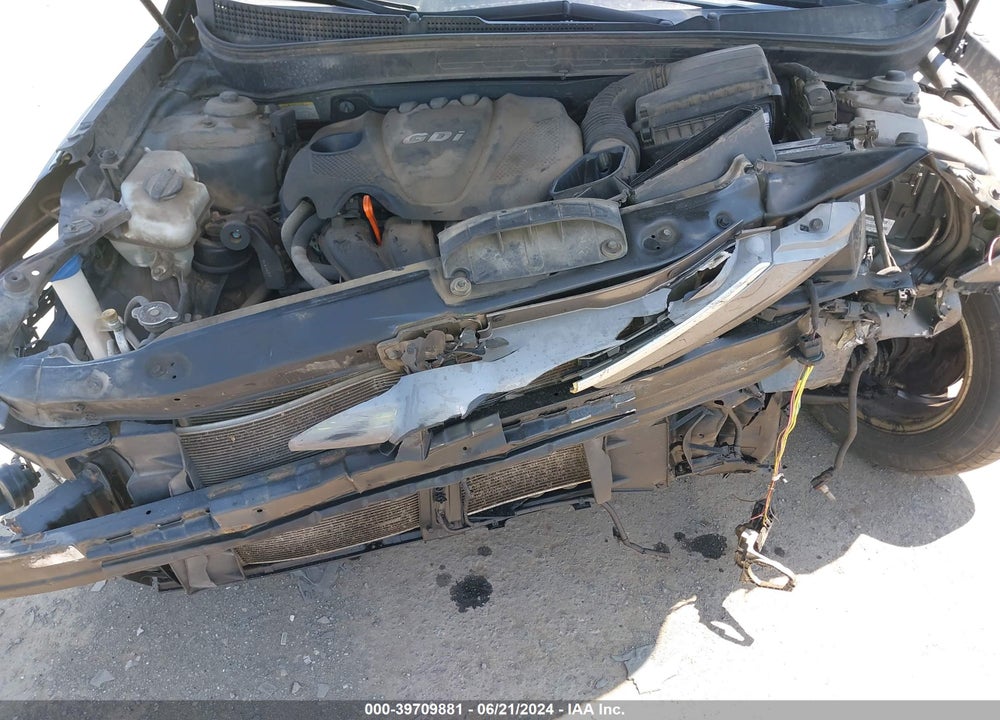 2013 HYUNDAI SONATA GLS VIN: 5NPEB4AC7DH770902