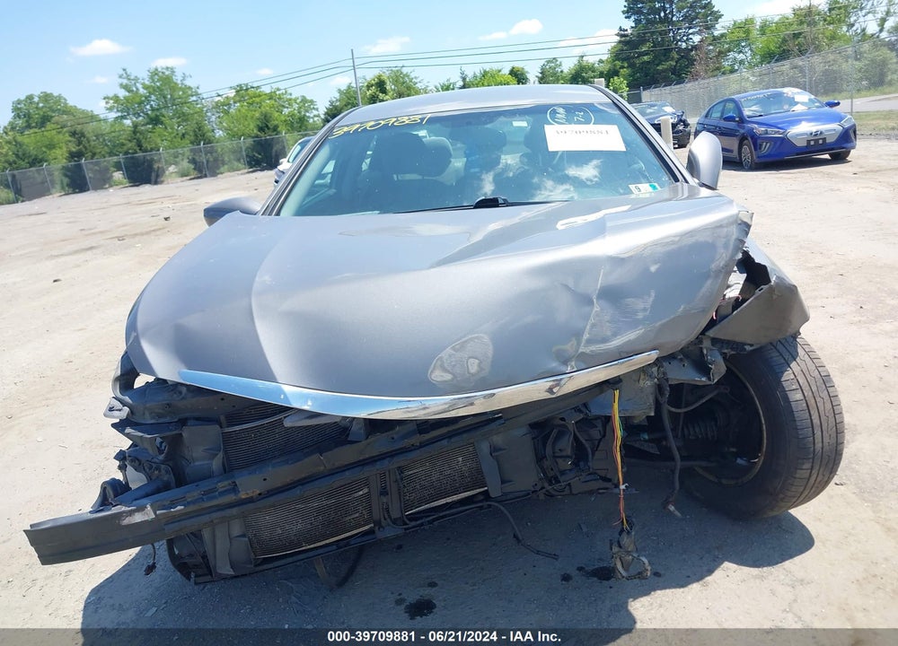 2013 HYUNDAI SONATA GLS VIN: 5NPEB4AC7DH770902