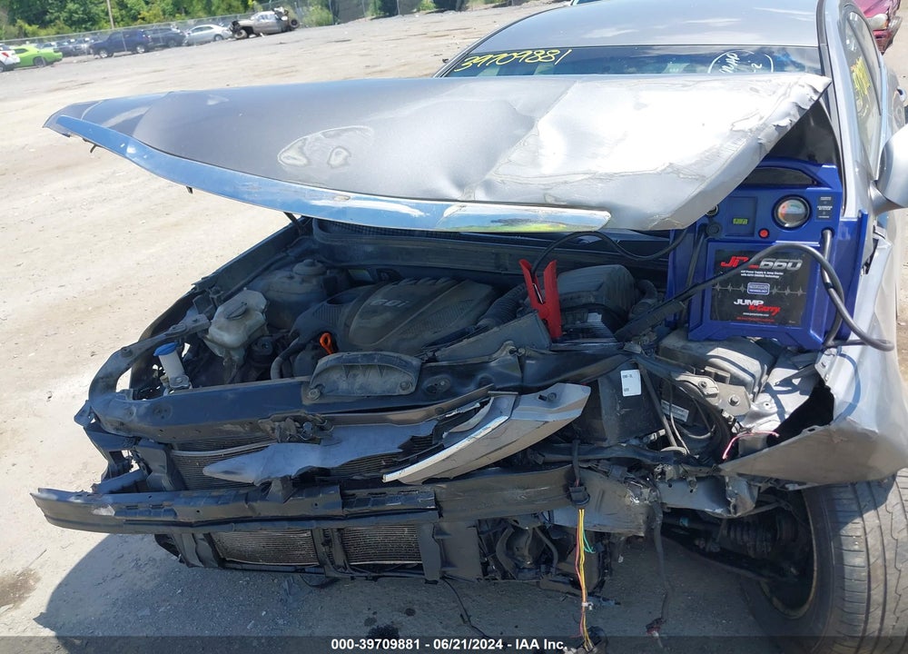 2013 HYUNDAI SONATA GLS VIN: 5NPEB4AC7DH770902