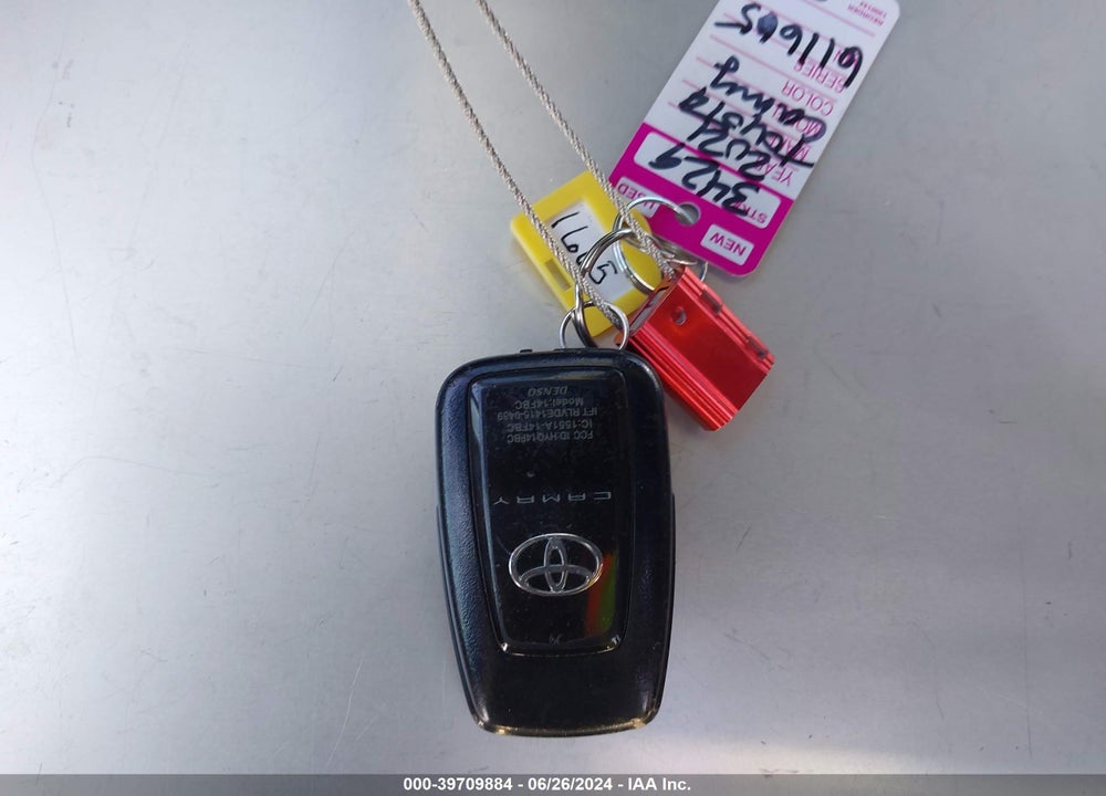2021 TOYOTA CAMRY LE VIN: 4T1R11AK9MU611665