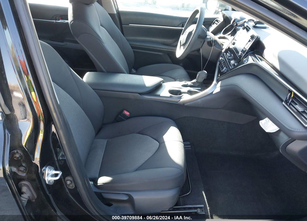 2021 TOYOTA CAMRY LE VIN: 4T1R11AK9MU611665