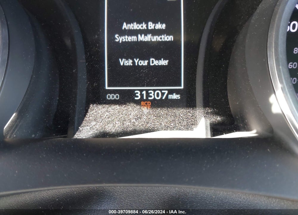 2021 TOYOTA CAMRY LE VIN: 4T1R11AK9MU611665